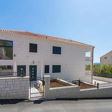 Casa Blanca Y Verde Apartment
