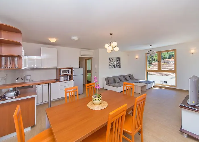 Casa Blanca Y 슬라노